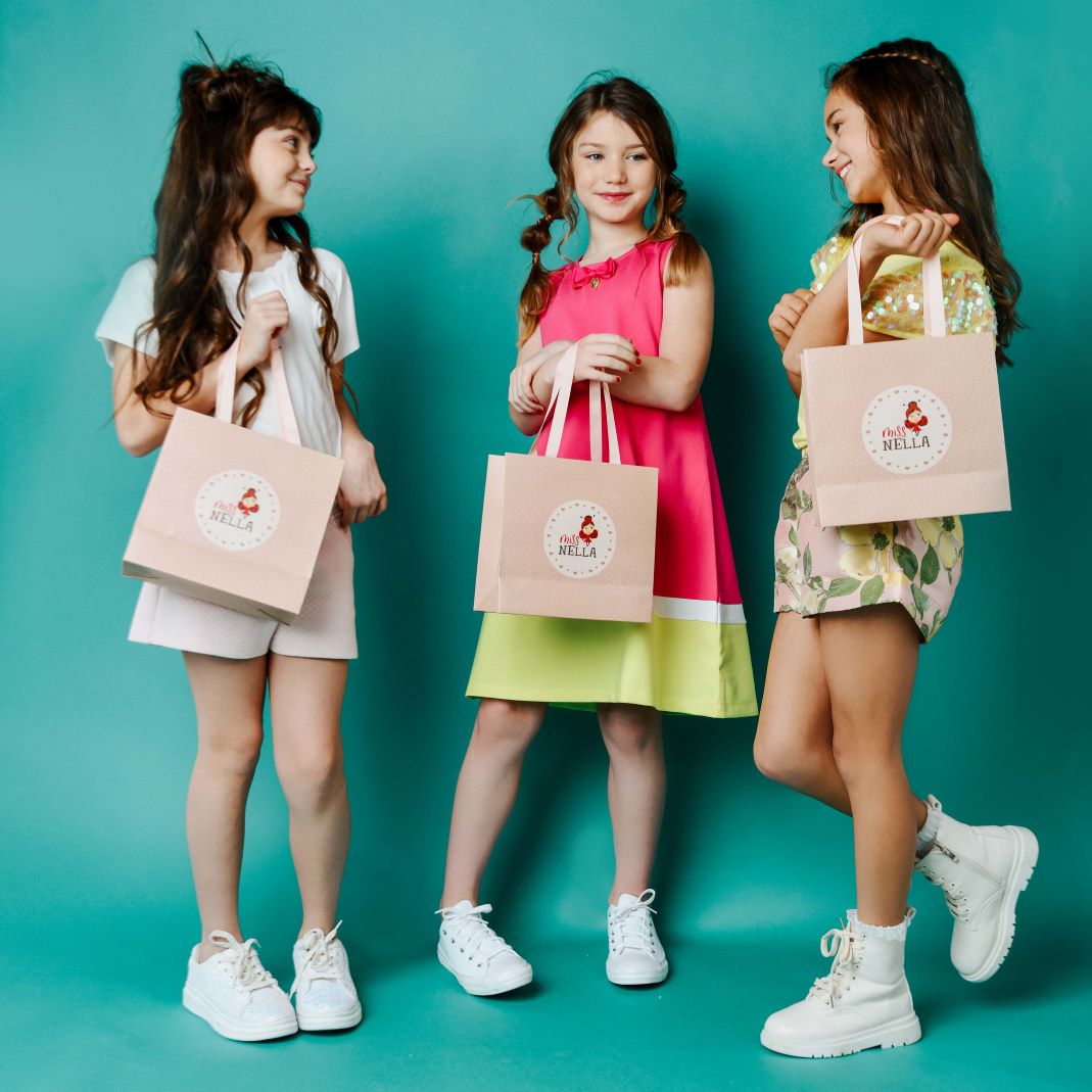 Scrumptious Party Bag: Kids' Fun Favour Kit