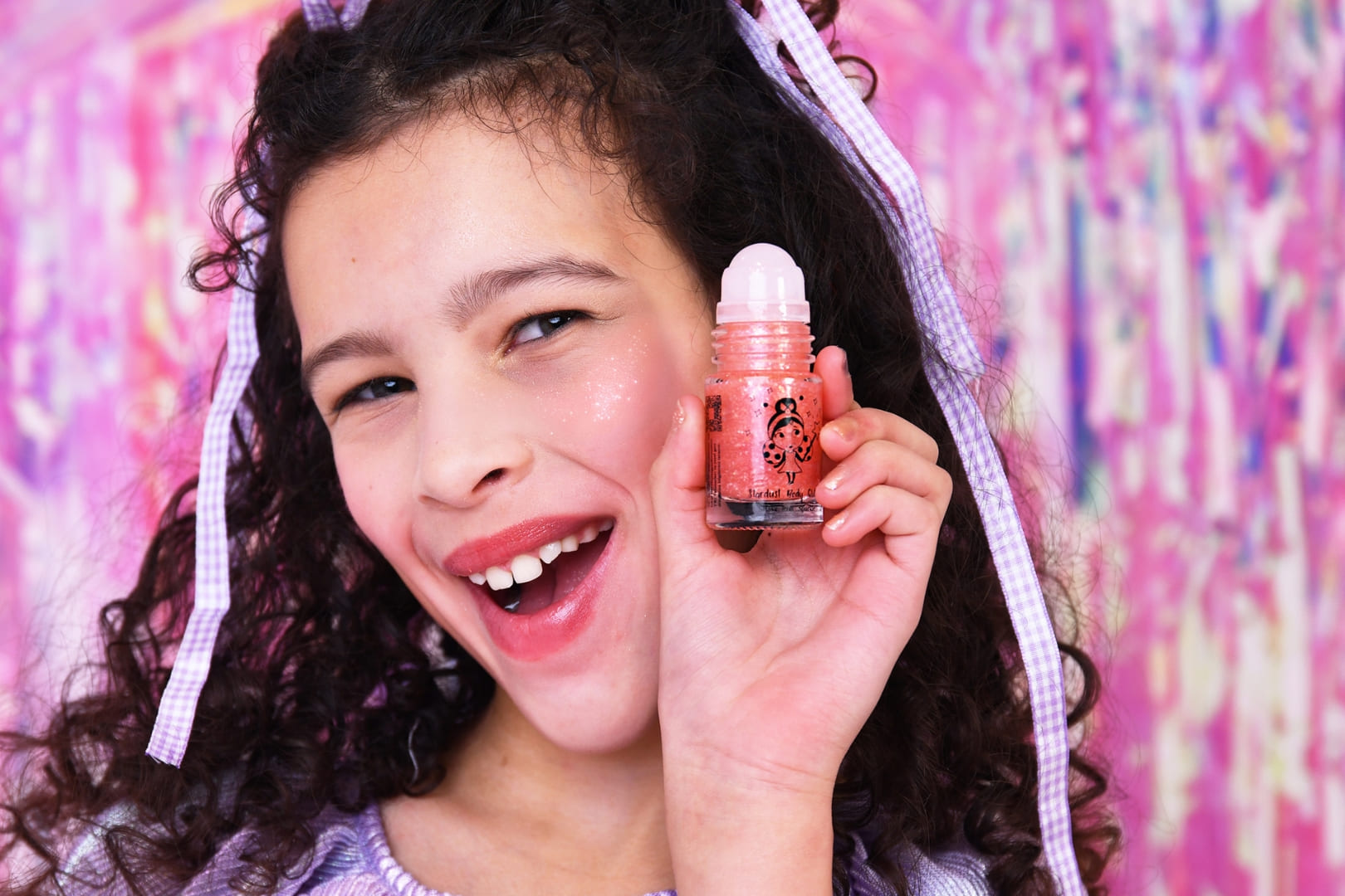 From Glitter to Glow: Easy Festival Makeup Ideas for Kids