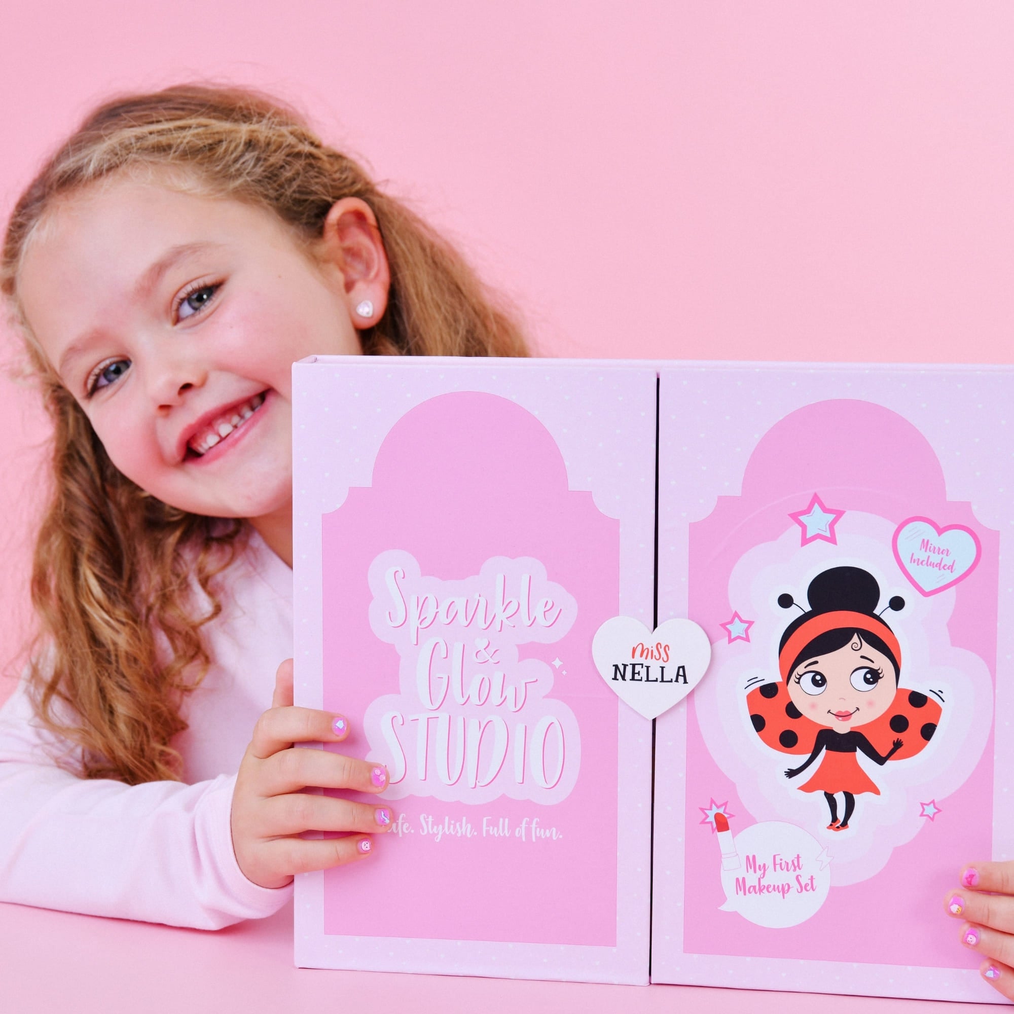 Sparkle & Glow Studio