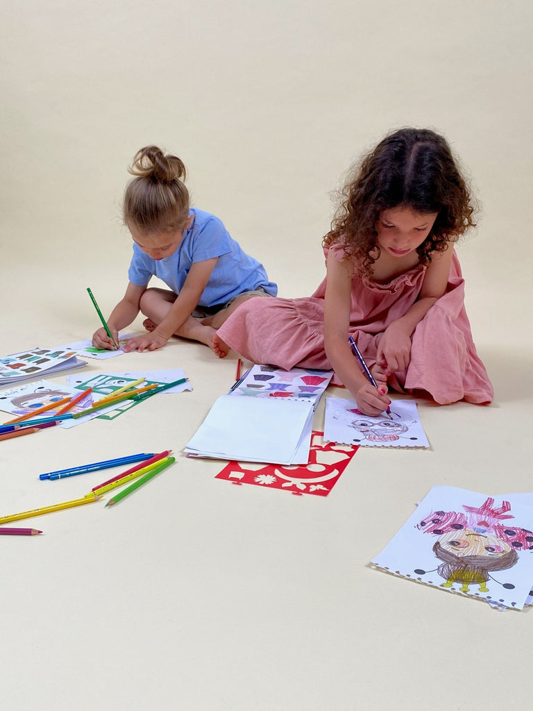 kids painting
